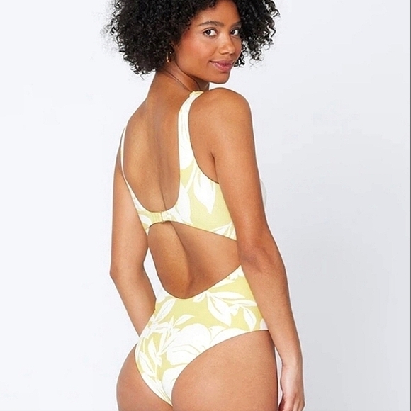 L Space Balboa one piece Havana blooms 6 NWT - Picture 2 of 11